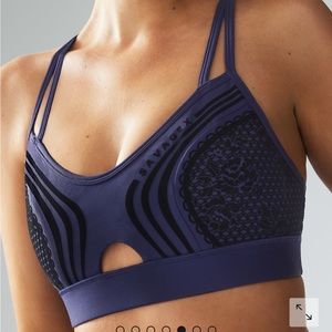 Savage x Fenty Sports Bra